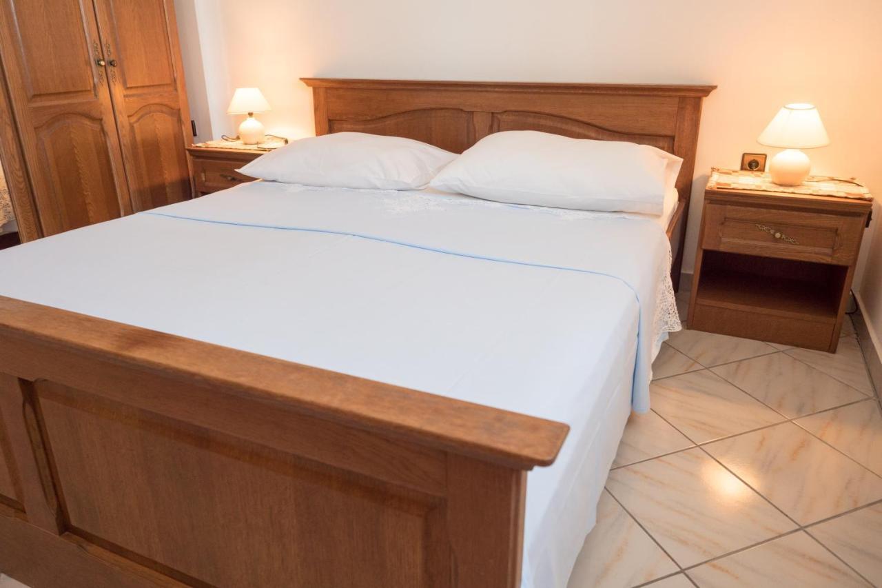 Apartments Anita 2 Rab Town Zewnętrze zdjęcie
