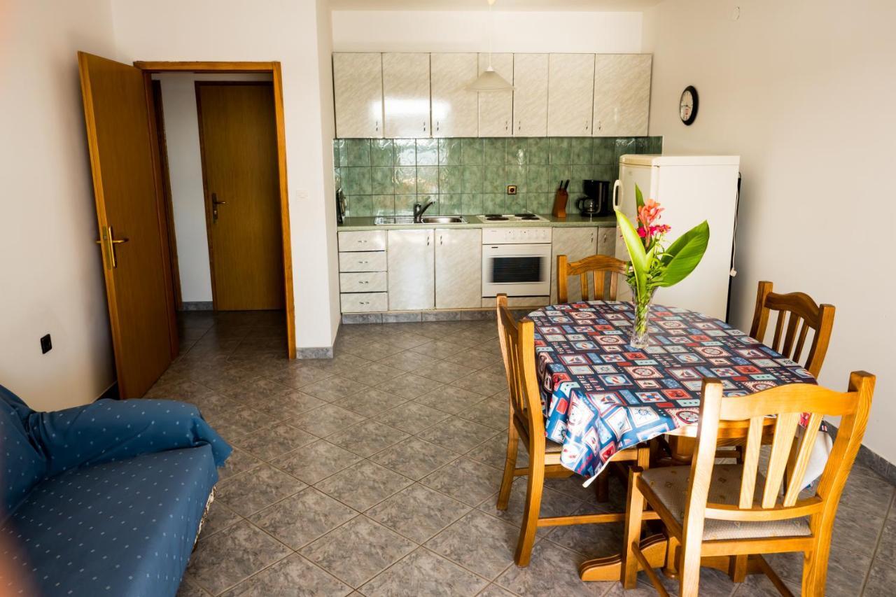 Apartments Anita 2 Rab Town Zewnętrze zdjęcie
