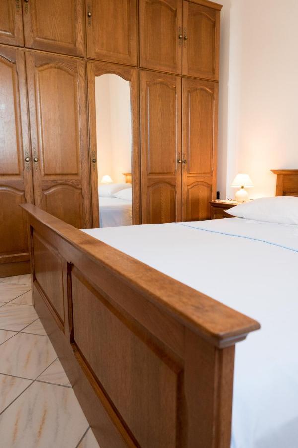 Apartments Anita 2 Rab Town Zewnętrze zdjęcie
